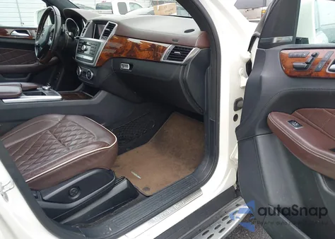 2015 Mercedes-Benz Gl 450 4Matic z USA, uszkodzony, nr VIN 4JGDF6EE5FA618341